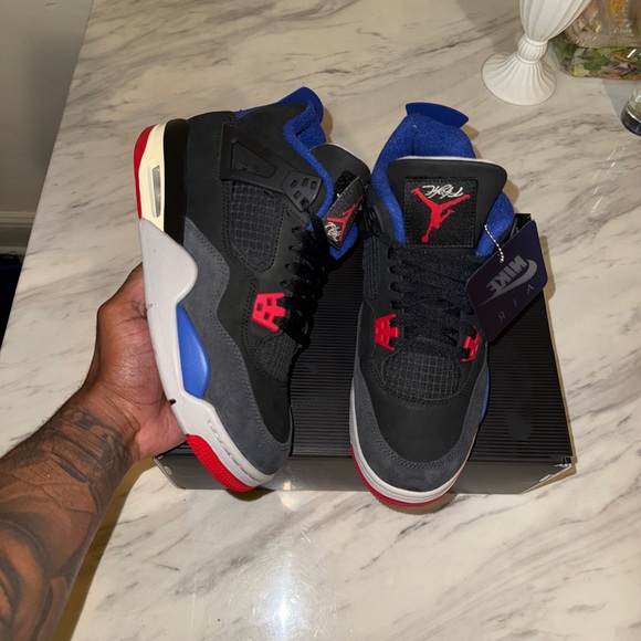 Jordan Sneakers Black Red Blue - Picture 4 of 7